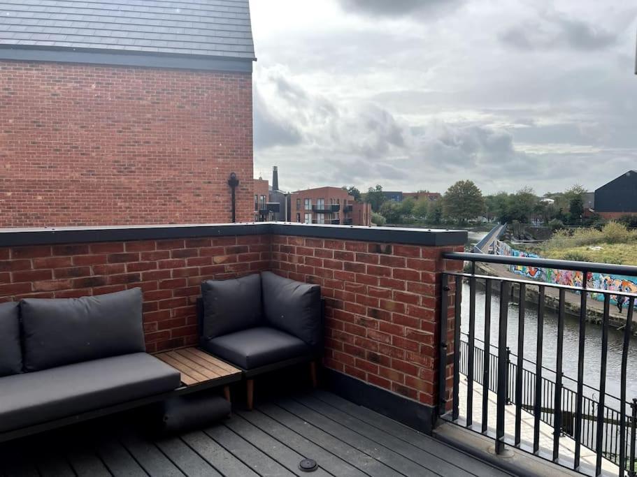 Waterside House Villa Leicester Exterior photo