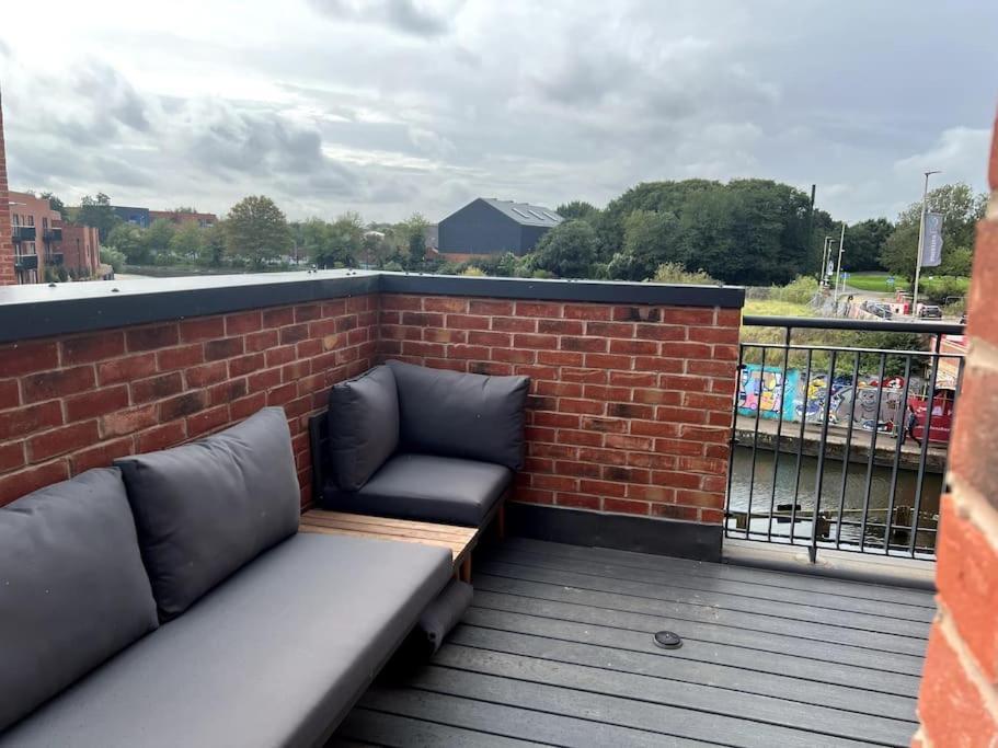 Waterside House Villa Leicester Exterior photo